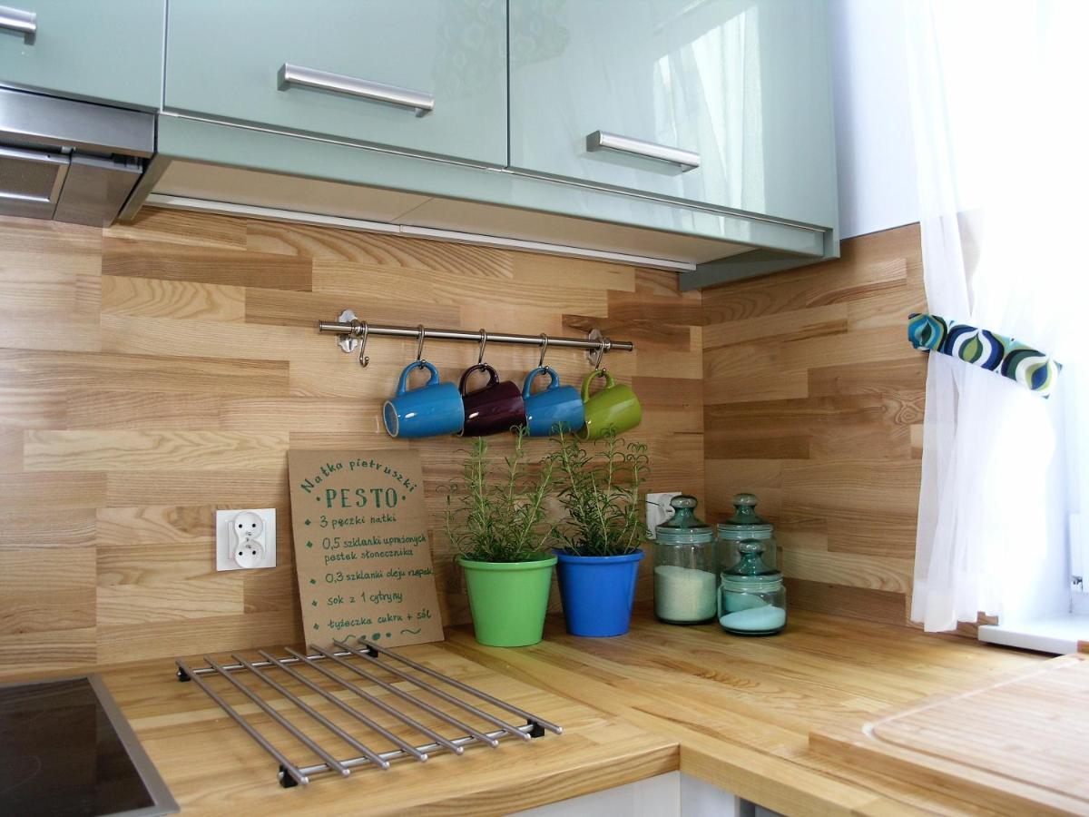 Apartament Metro Kowienska Varşova Dış mekan fotoğraf
