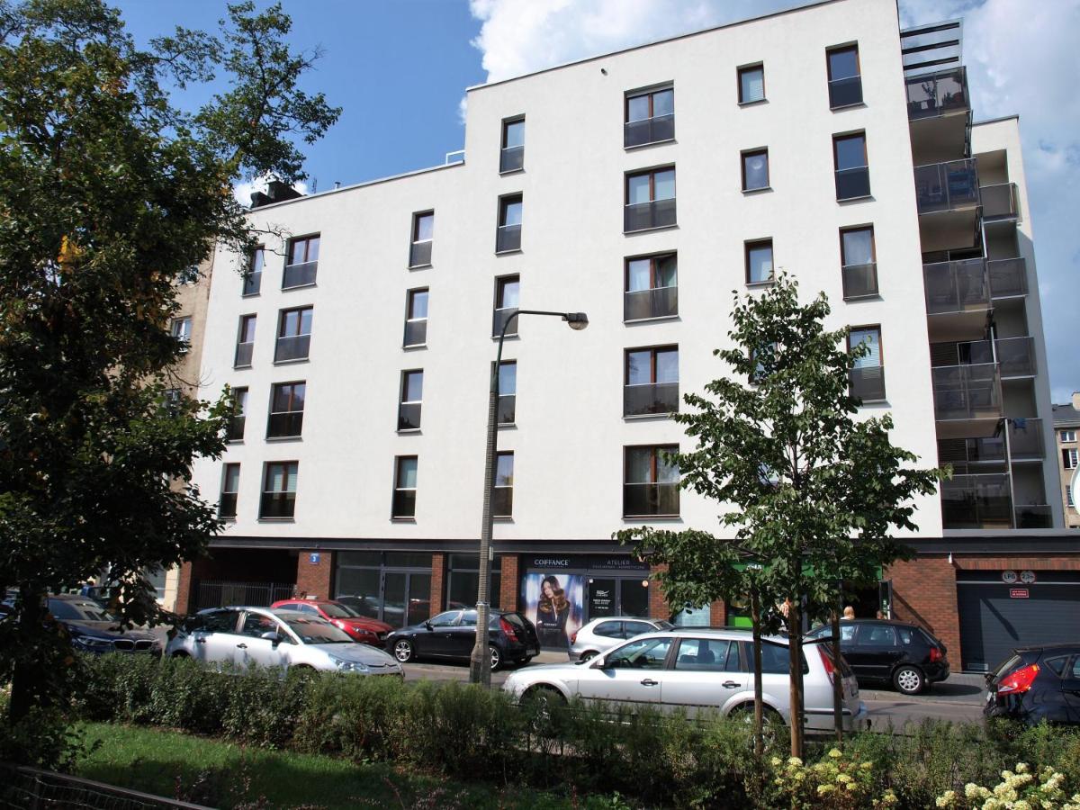 Apartament Metro Kowienska Varşova Dış mekan fotoğraf